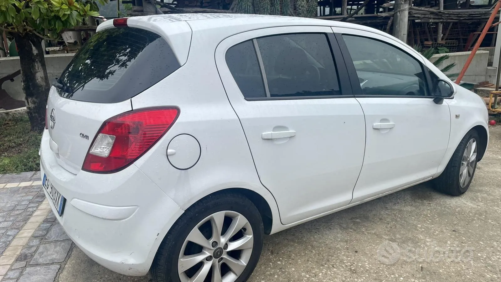 Opel Corsa 2012 photo 4