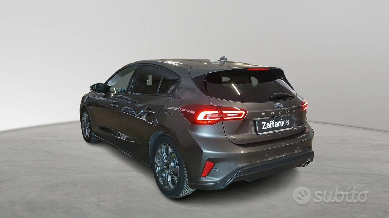 Ford Focus 2025 photo 4
