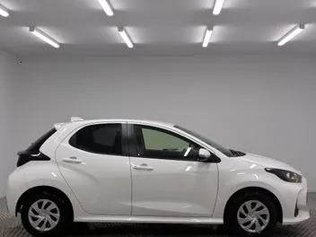 Toyota Yaris 2021 photo 3