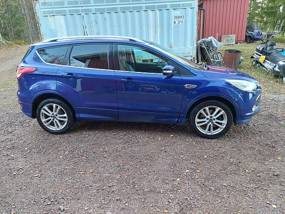 Ford Kuga 2014 photo 3