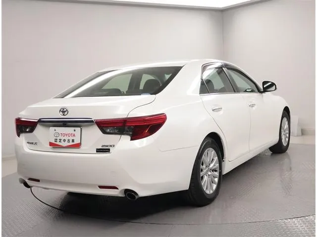 Toyota X 250G 2015 photo 3