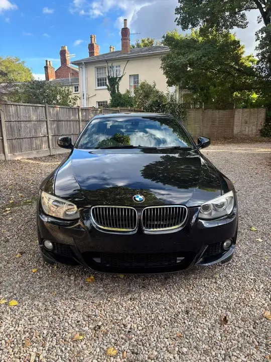 BMW 3 Series 2012 photo 5