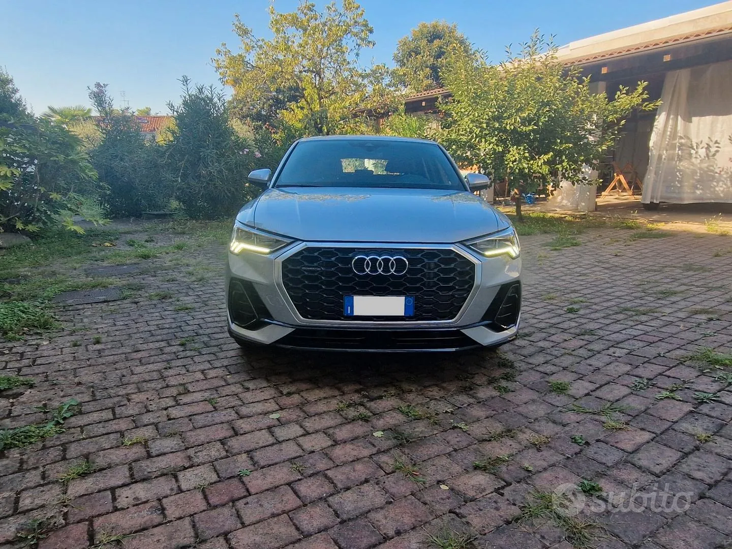 Audi Q3 2022 photo 2