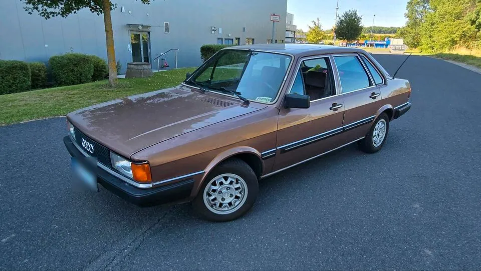 Audi 80