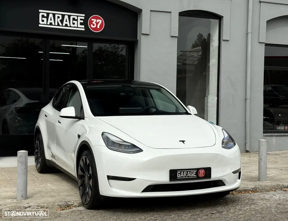 Tesla Model Y