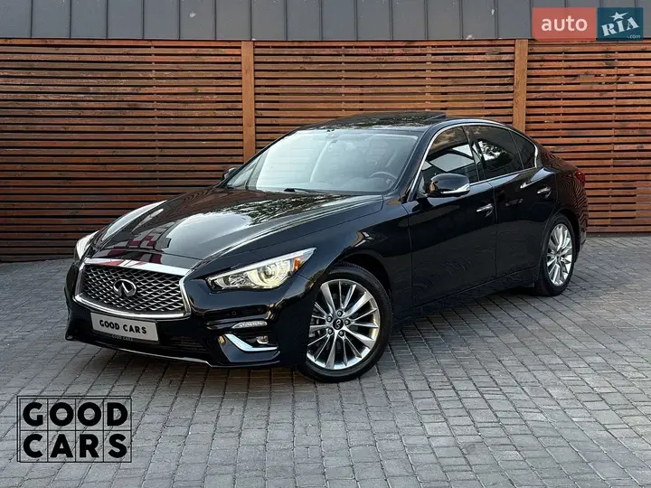 Infiniti Q50