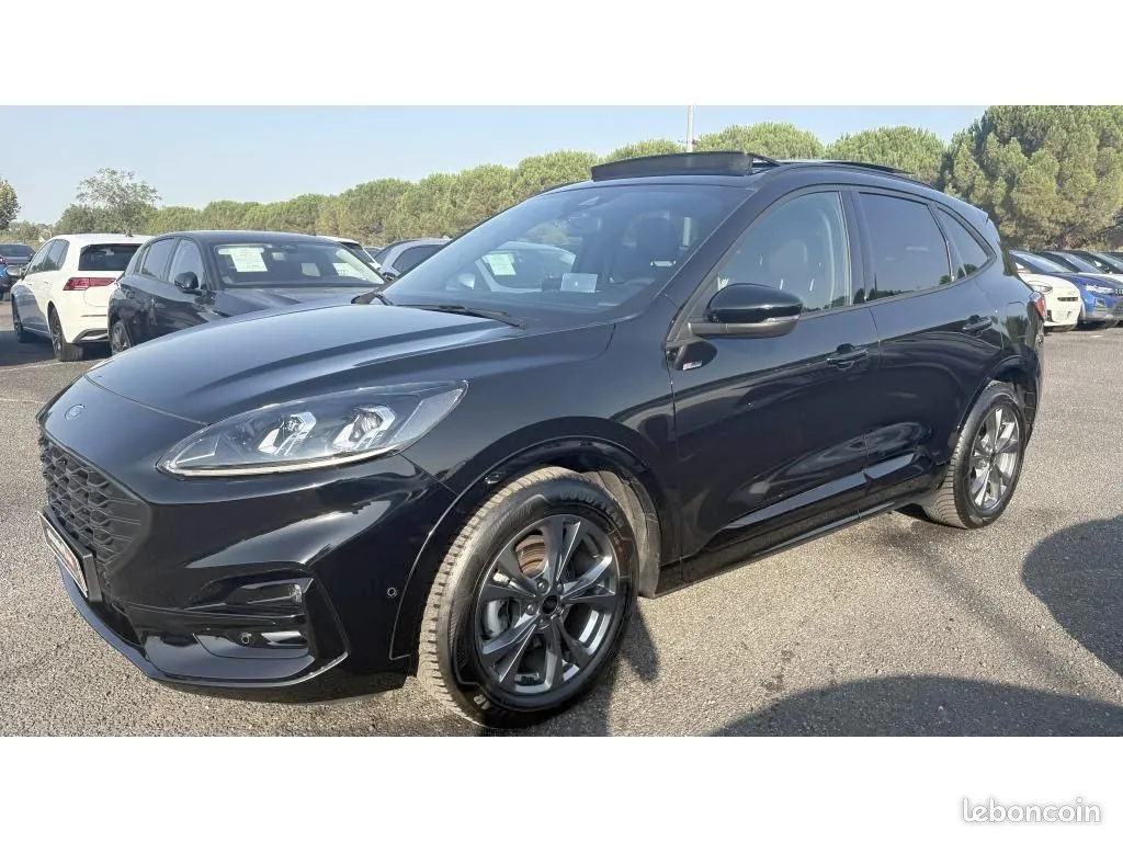 Ford Kuga 2023 photo 2