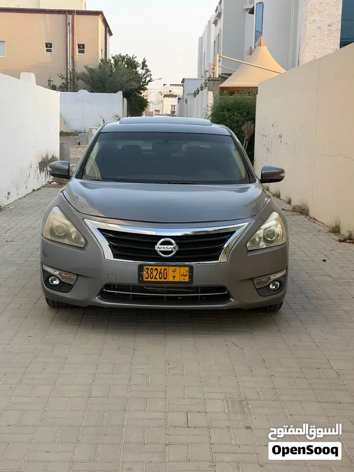 Nissan Altima