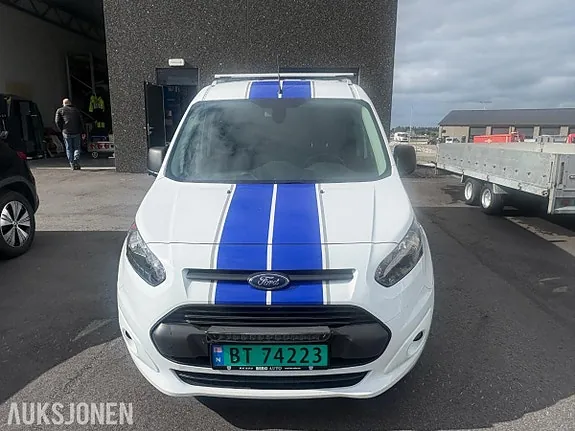 Ford Transit Connect 2017 photo 2