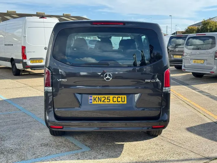 Mercedes-Benz Vito 2025 photo 5