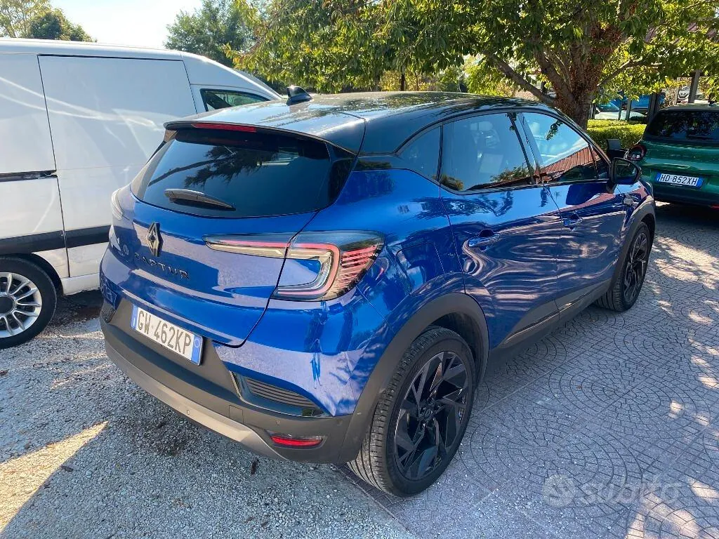 Renault Captur 2024 photo 4