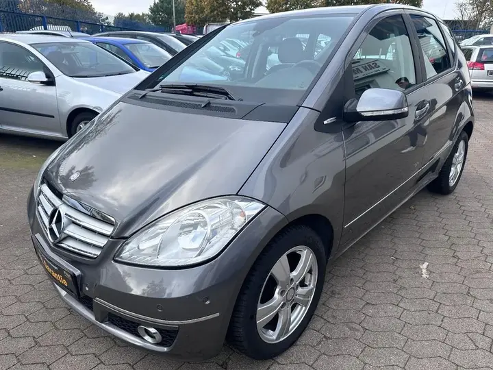 Mercedes-Benz A