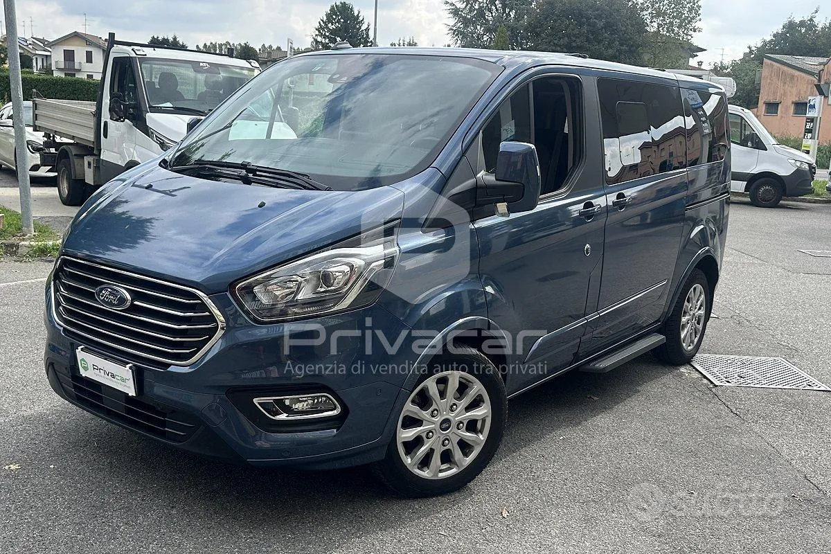 Ford Tourneo Custom 2019 photo 2