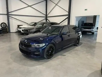 BMW 320E