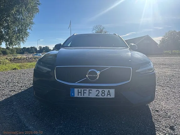 Volvo V60 2019 photo 3