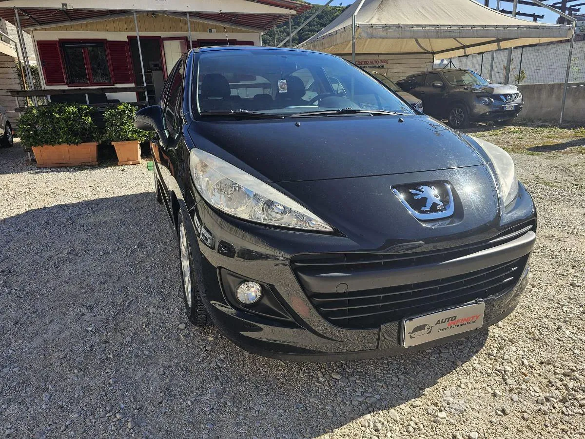 Peugeot 207