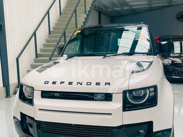 Land Rover Defender 2025 photo 4