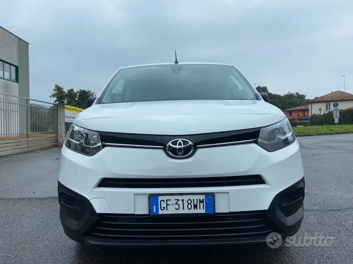 Toyota Proace City 2021 photo 2