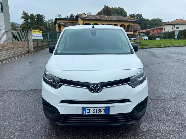 Toyota Proace City