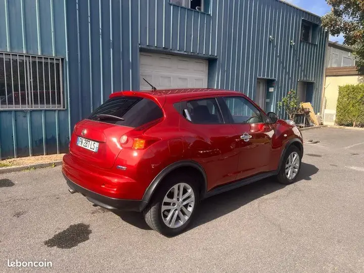 Nissan Juke 2011 photo 3