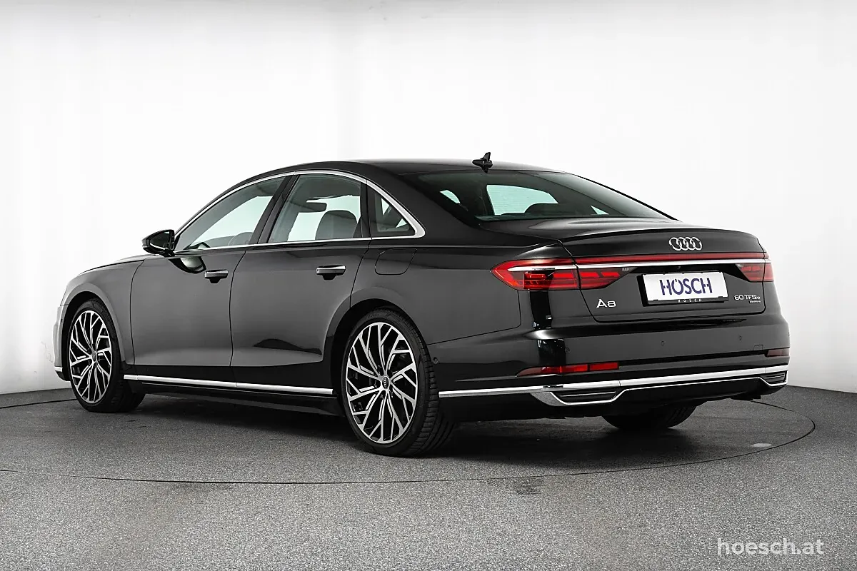 Audi A8 2021 photo 3