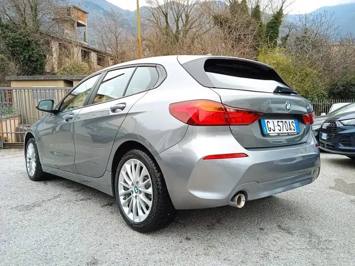BMW 1 Series 2022 photo 4