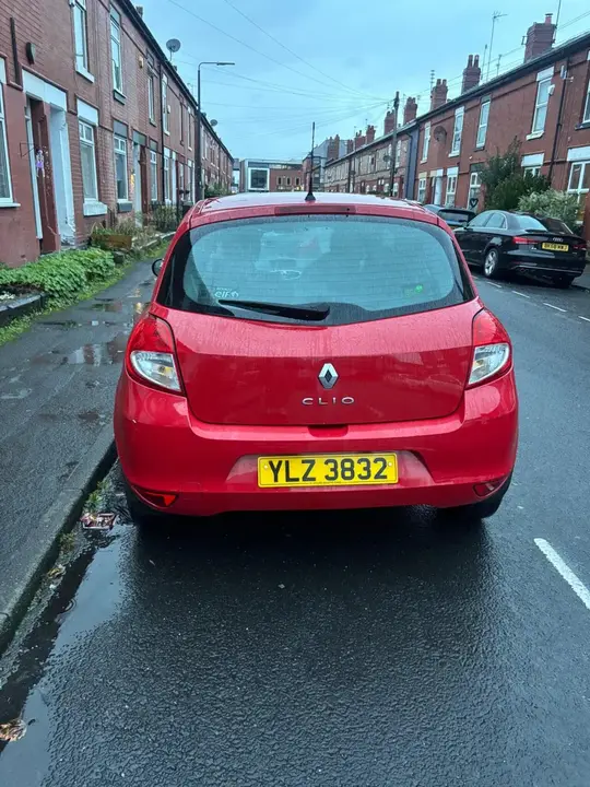 Renault Clio 2009 photo 4
