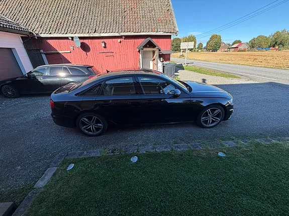 Audi A6 2012 photo 3