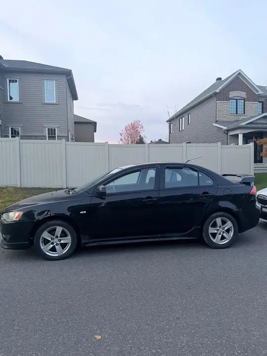Mitsubishi Lancer 2009 photo 2
