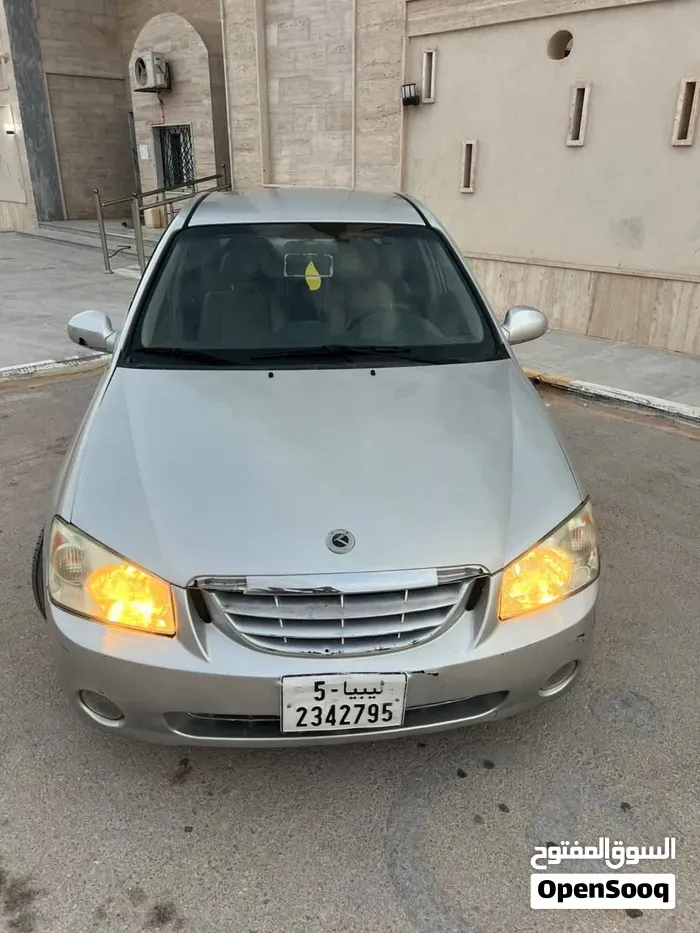 Kia Spectra 2005 photo 3