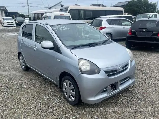 Daihatsu Dba-La300S
