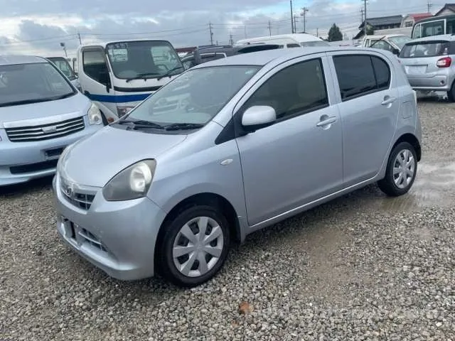 Daihatsu Dba-La300S 2012 photo 2