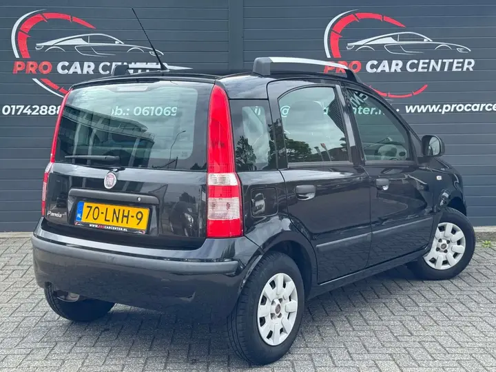 Fiat Panda 2010 photo 2