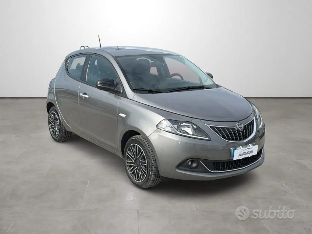 Lancia Ypsilon 2023 photo 3