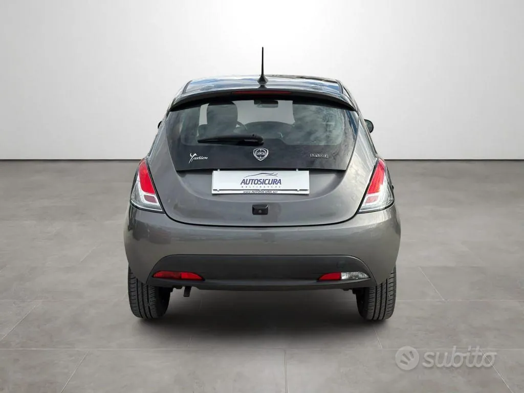 Lancia Ypsilon 2023 photo 5