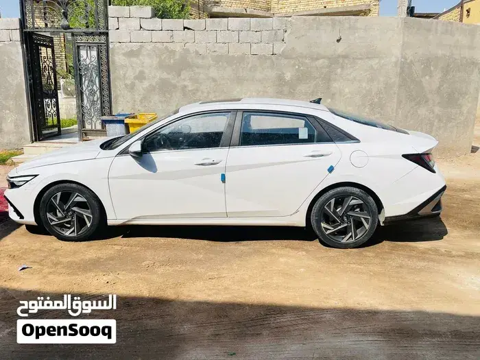 Hyundai Elantra 2026 photo 5