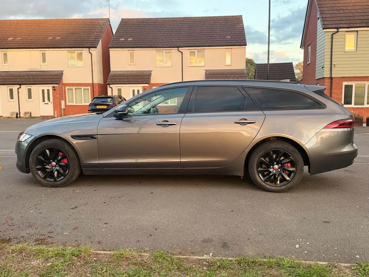Jaguar Xf 2018 photo 4