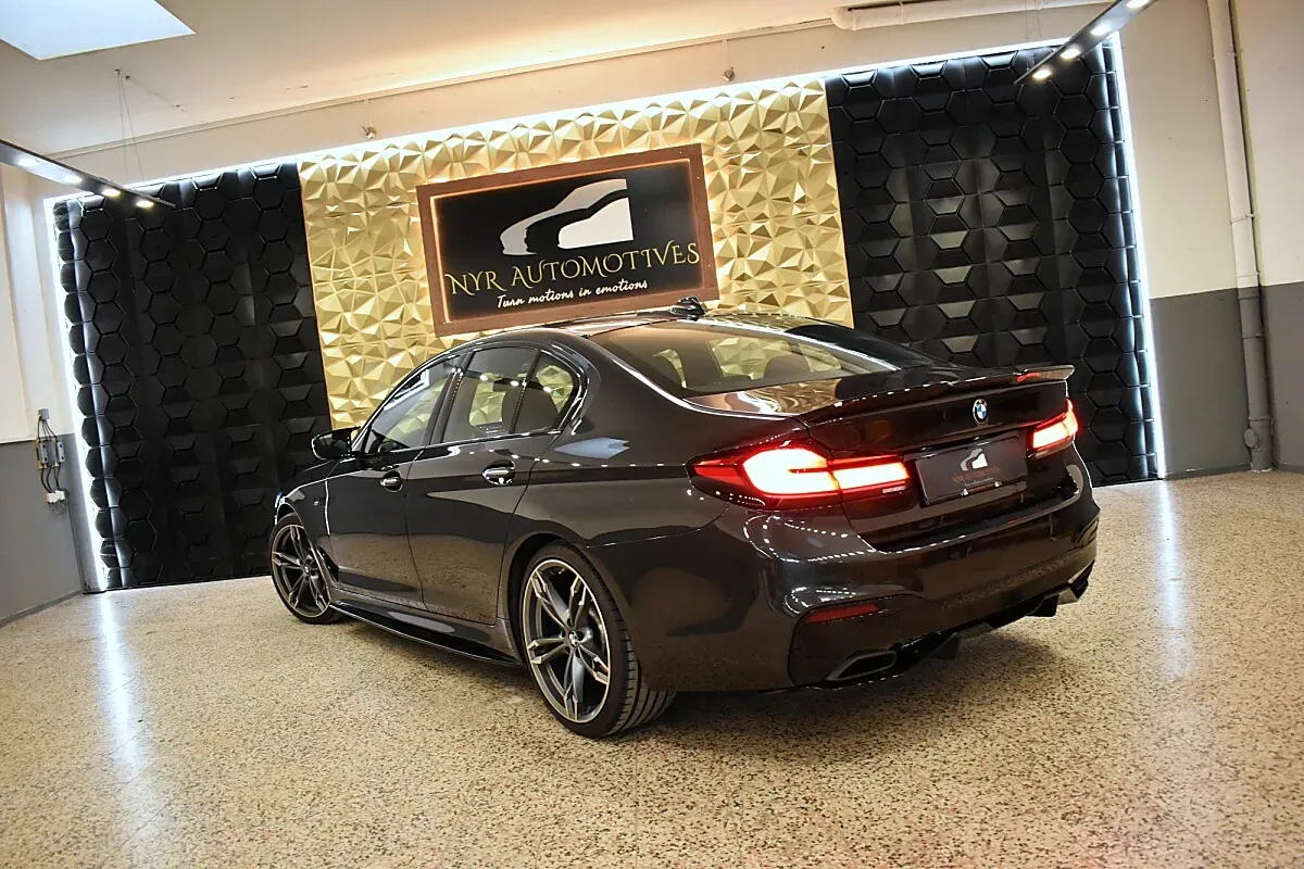 BMW 5 Series 2017 photo 2