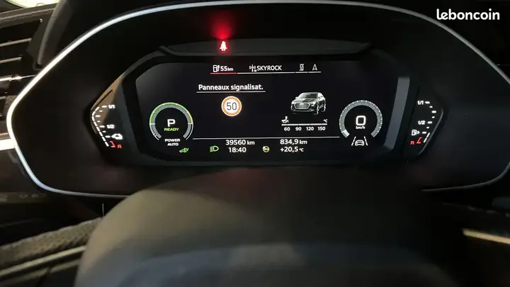 Audi Q3 2023 photo 5