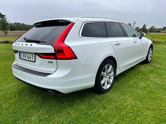 Volvo V90 2018 photo 4