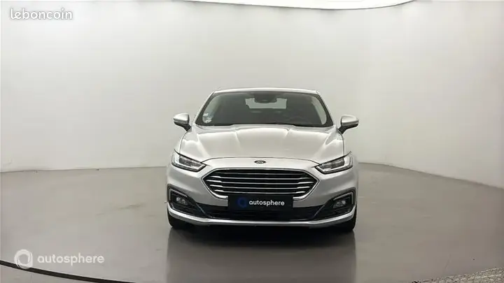 Ford Mondeo 2022 photo 2