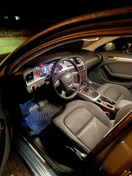 Audi A4 2011 photo 5