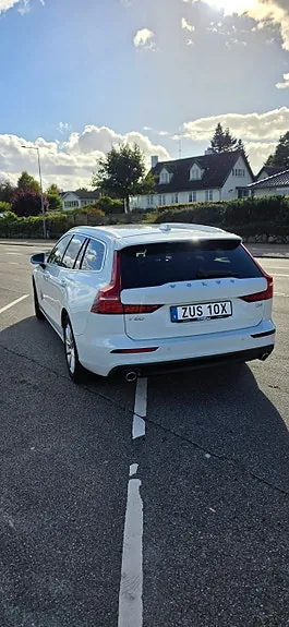 Volvo V60 2020 photo 3