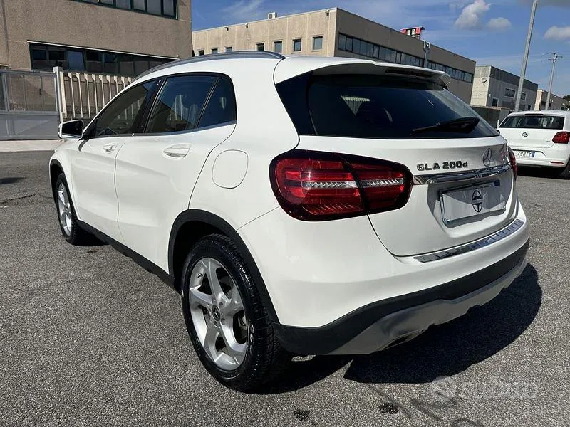 Mercedes-Benz Gla 2019 photo 4
