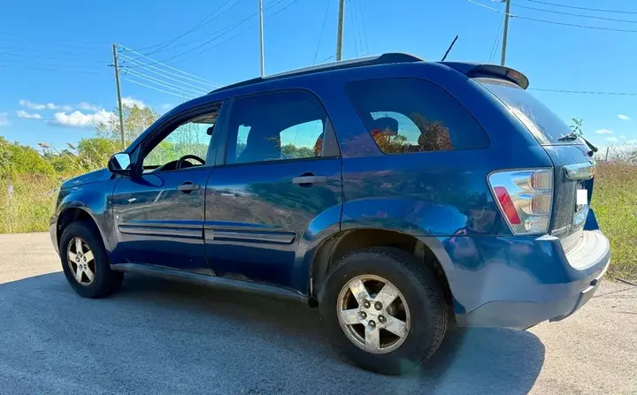 Chevrolet Equinox 2009 photo 2