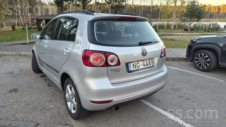 Volkswagen Golf Plus 2011 photo 3