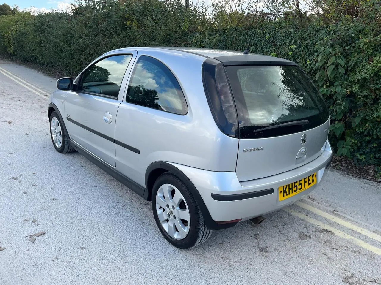 Vauxhall Corsa 2005 photo 3