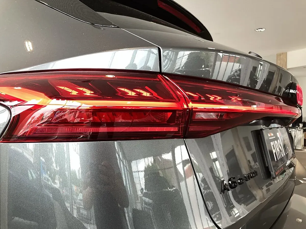 Audi A6 Avant E-Tron Quattro 2026 photo 3