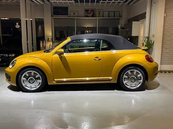 Volkswagen Beetle 2017 photo 3