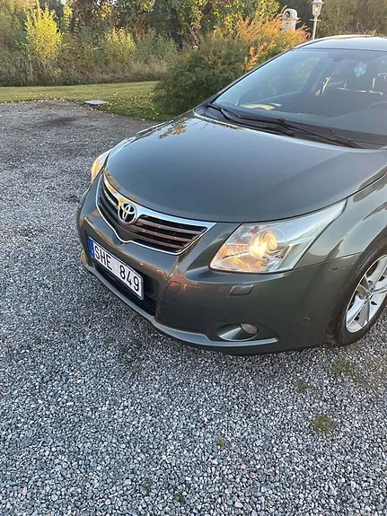Toyota Avensis 2009 photo 3